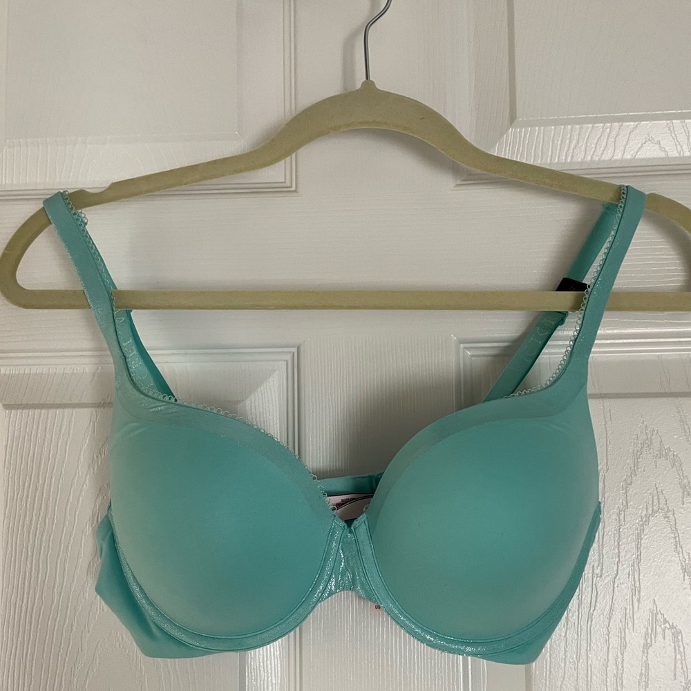 Victoria’s Secret Body By Victoria Blue Padded Push Up Bra 34D • NWT • VS - Picture 2 of 6